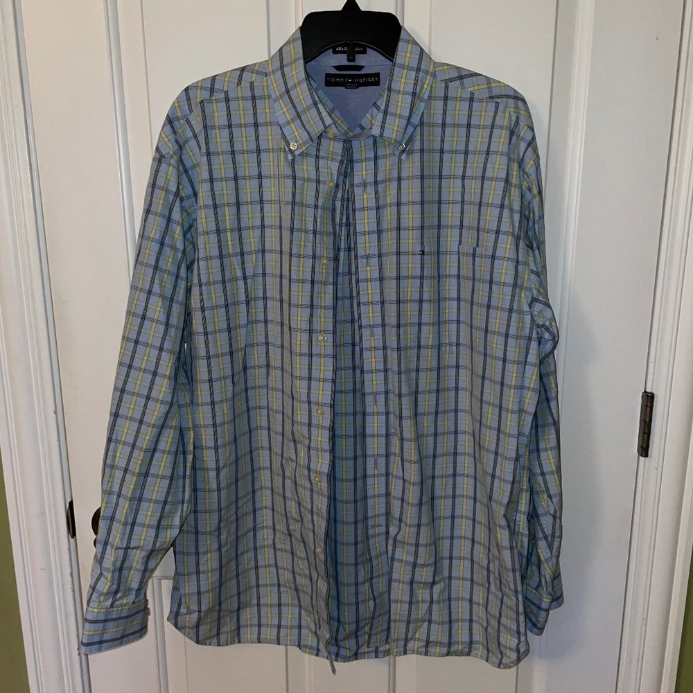 Tommy Hilfiger men's dress shirt